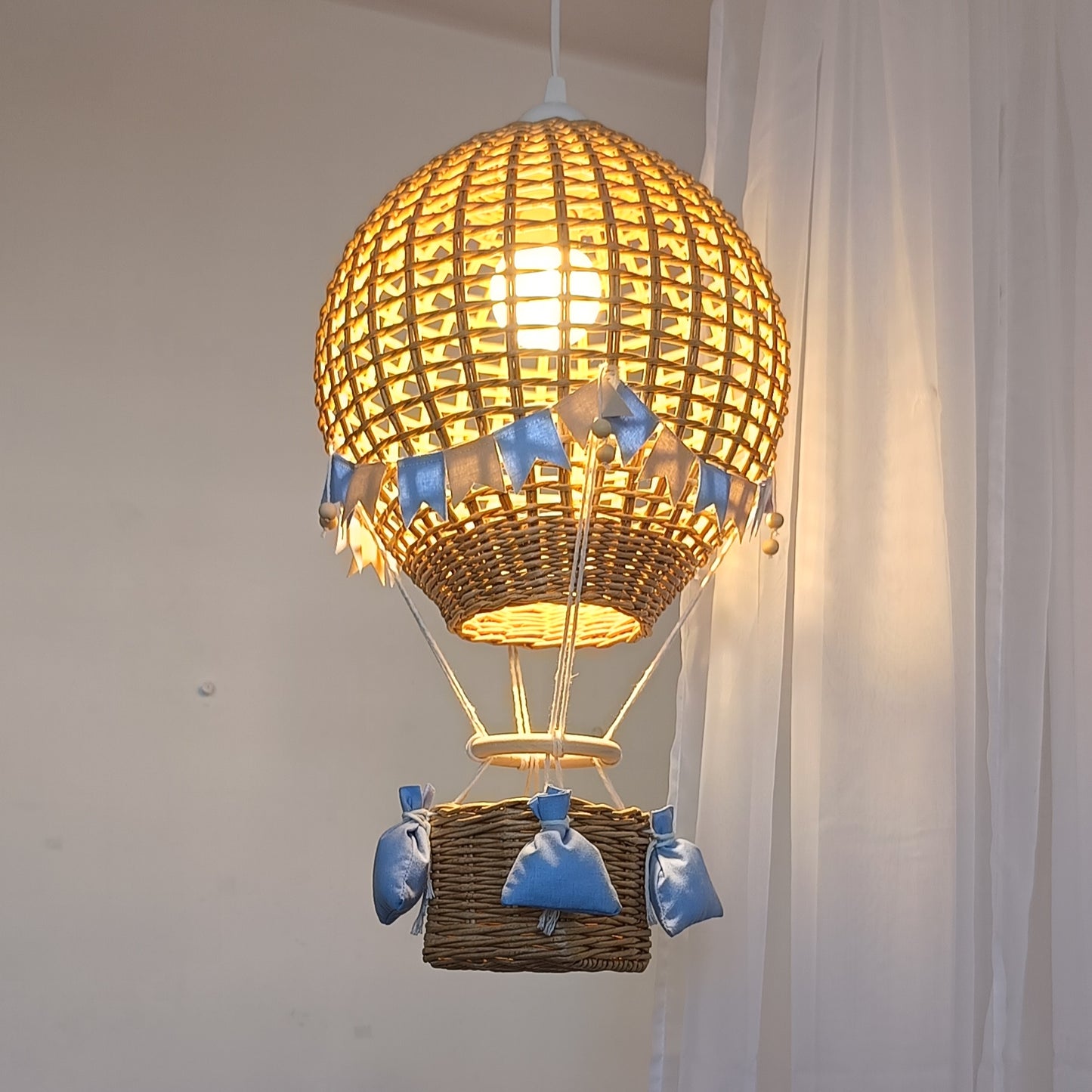 lampa do pokoju chłopca Balon